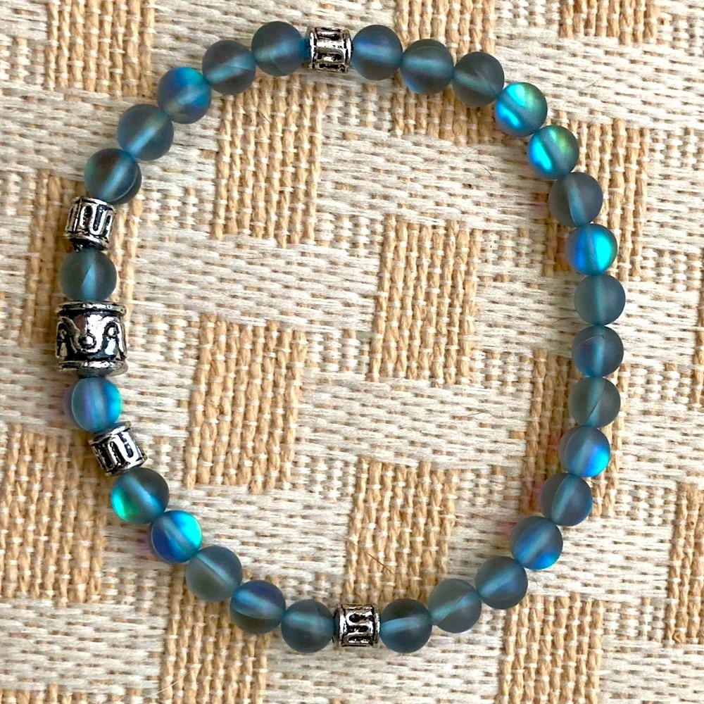 Mystic Aura Stretch Bracelets - Picture 7 of 7